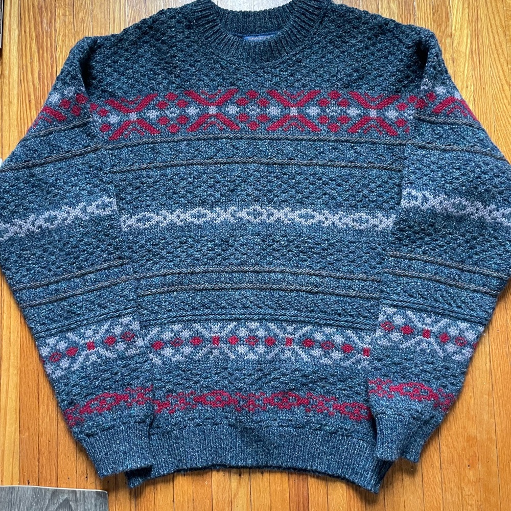 Pendleton Men's Blue and Red Crewneck Sweater